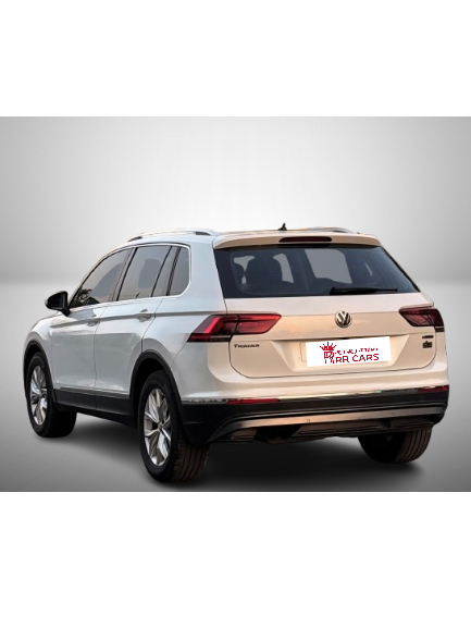 Volkswagen Tiguan - Image 8