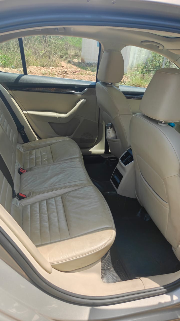Skoda Octavia - Image 7