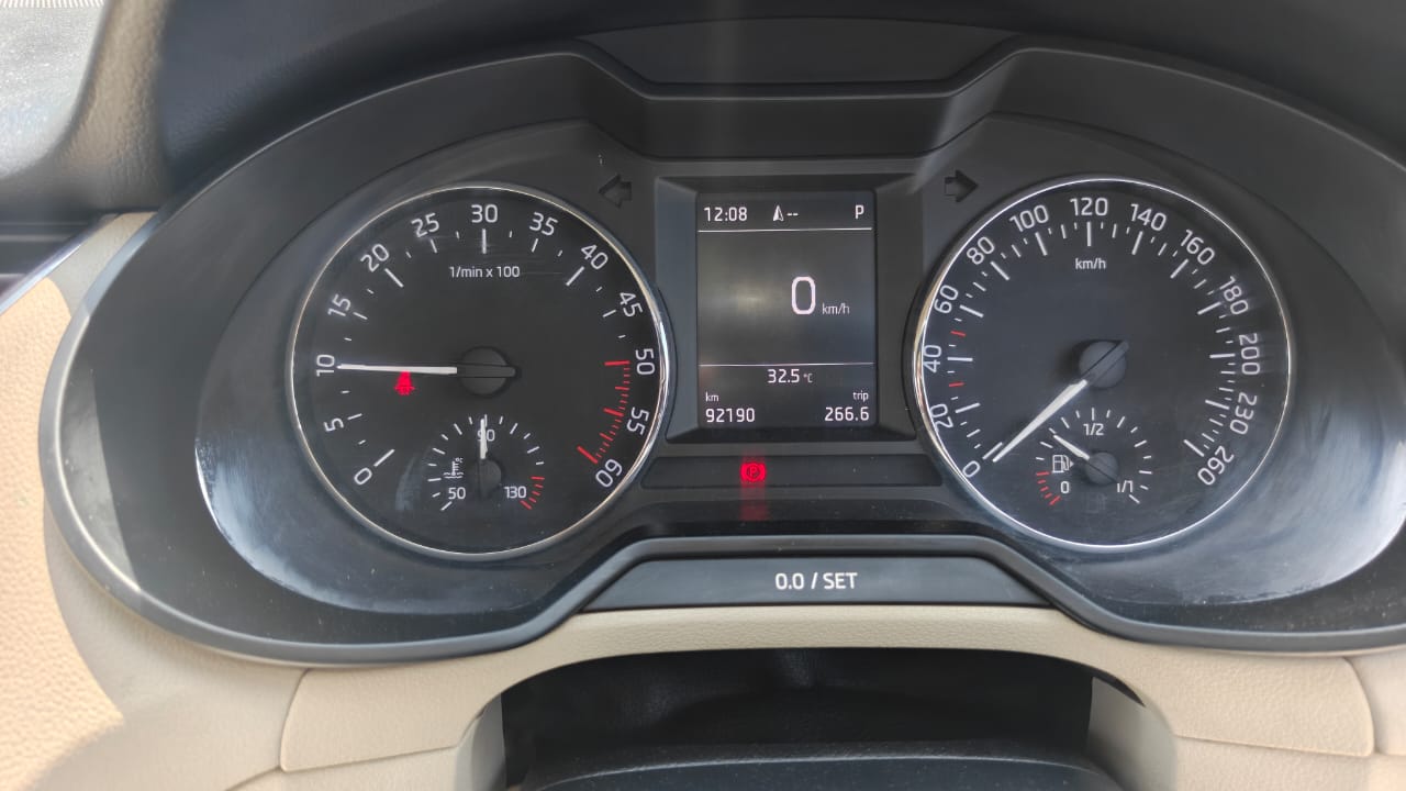 Skoda Octavia - Image 2