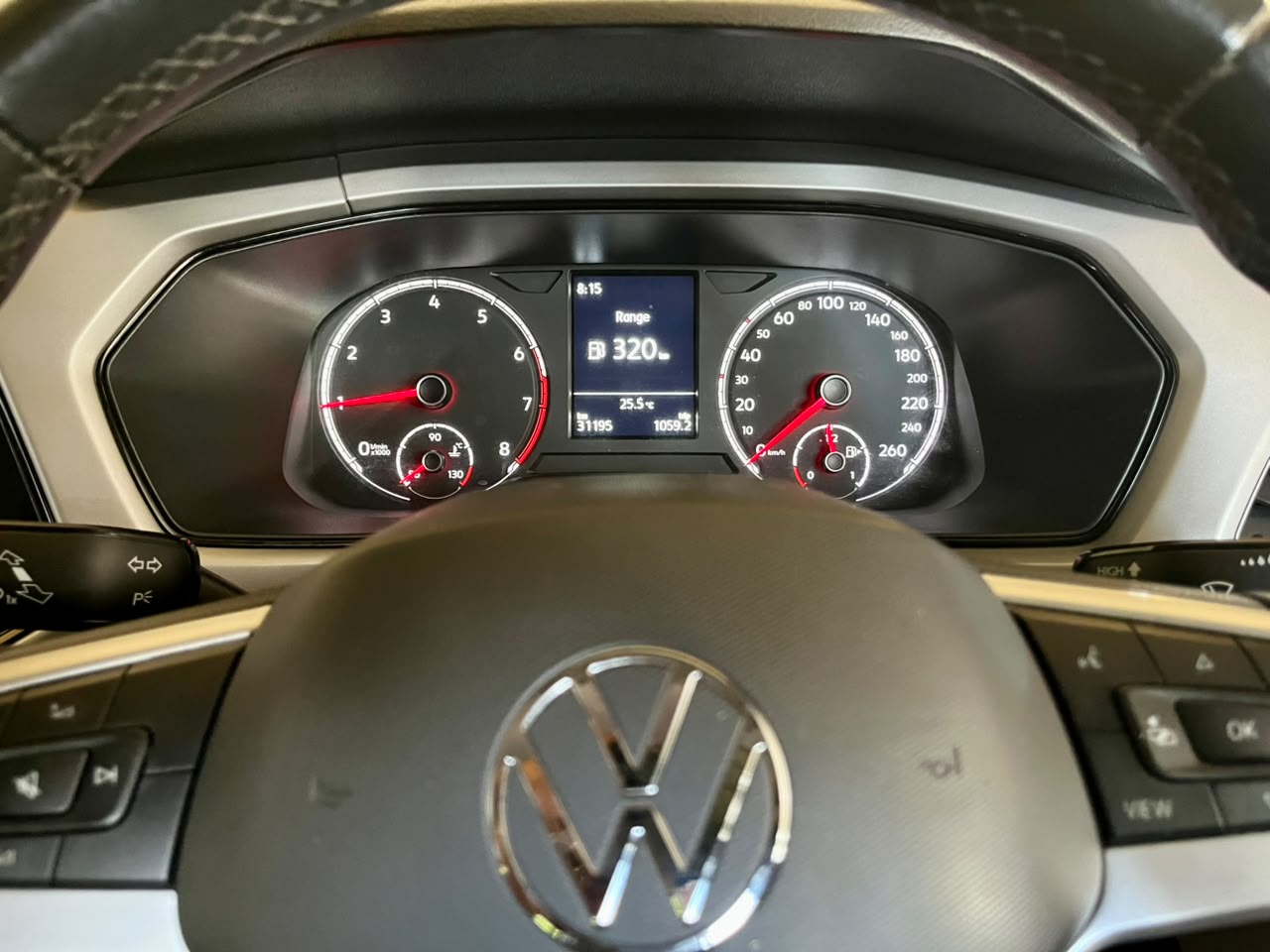 Volkswagen Tiguan - Image 10