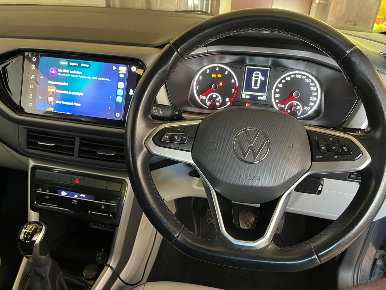 Volkswagen Tiguan - Image 6