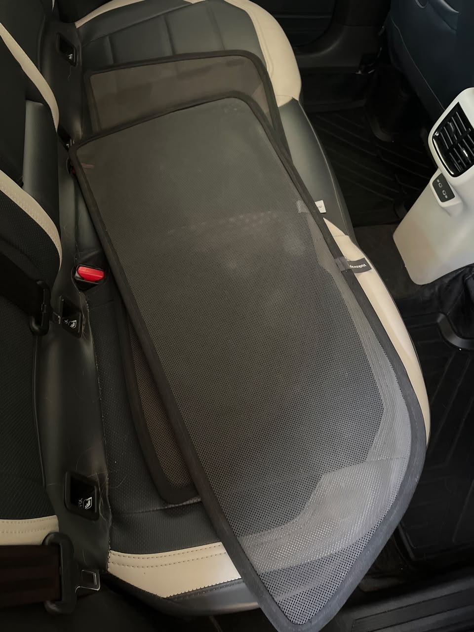 Volkswagen Tiguan - Image 9