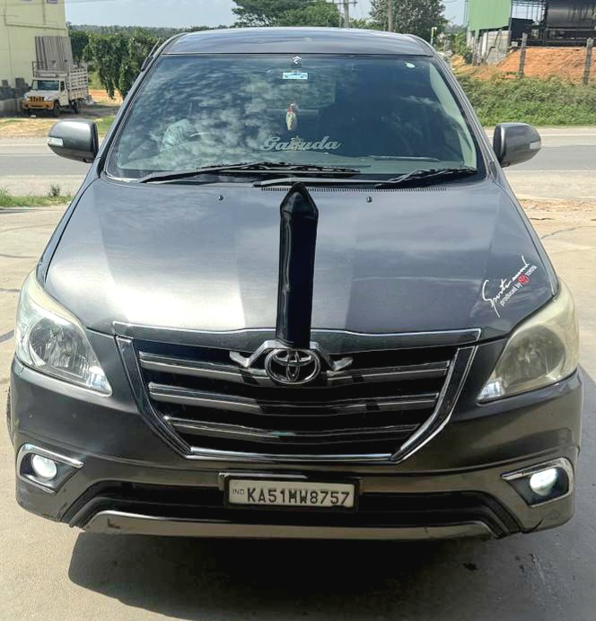 Toyota Innova