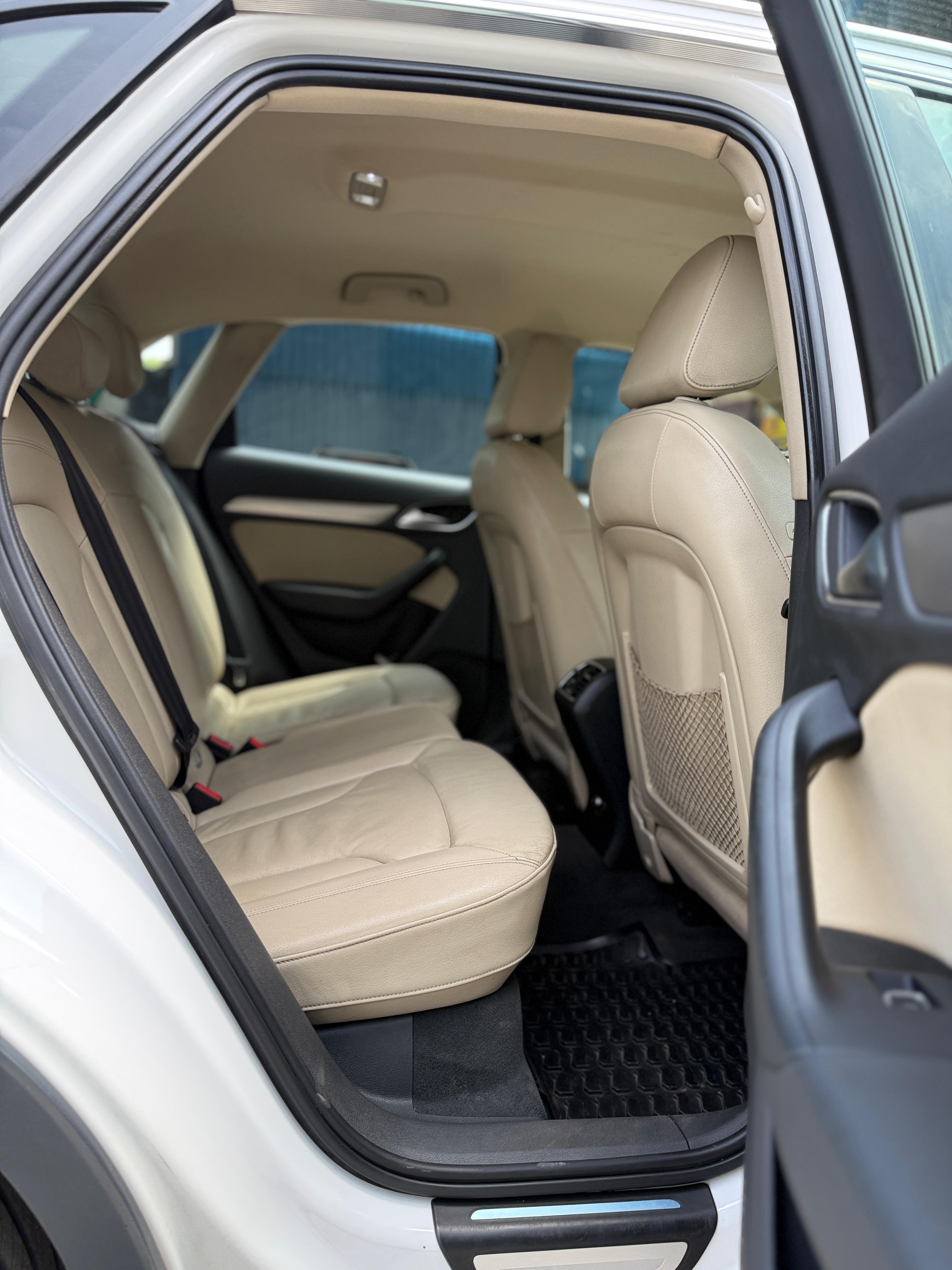 Audi RS Q3 - Image 8