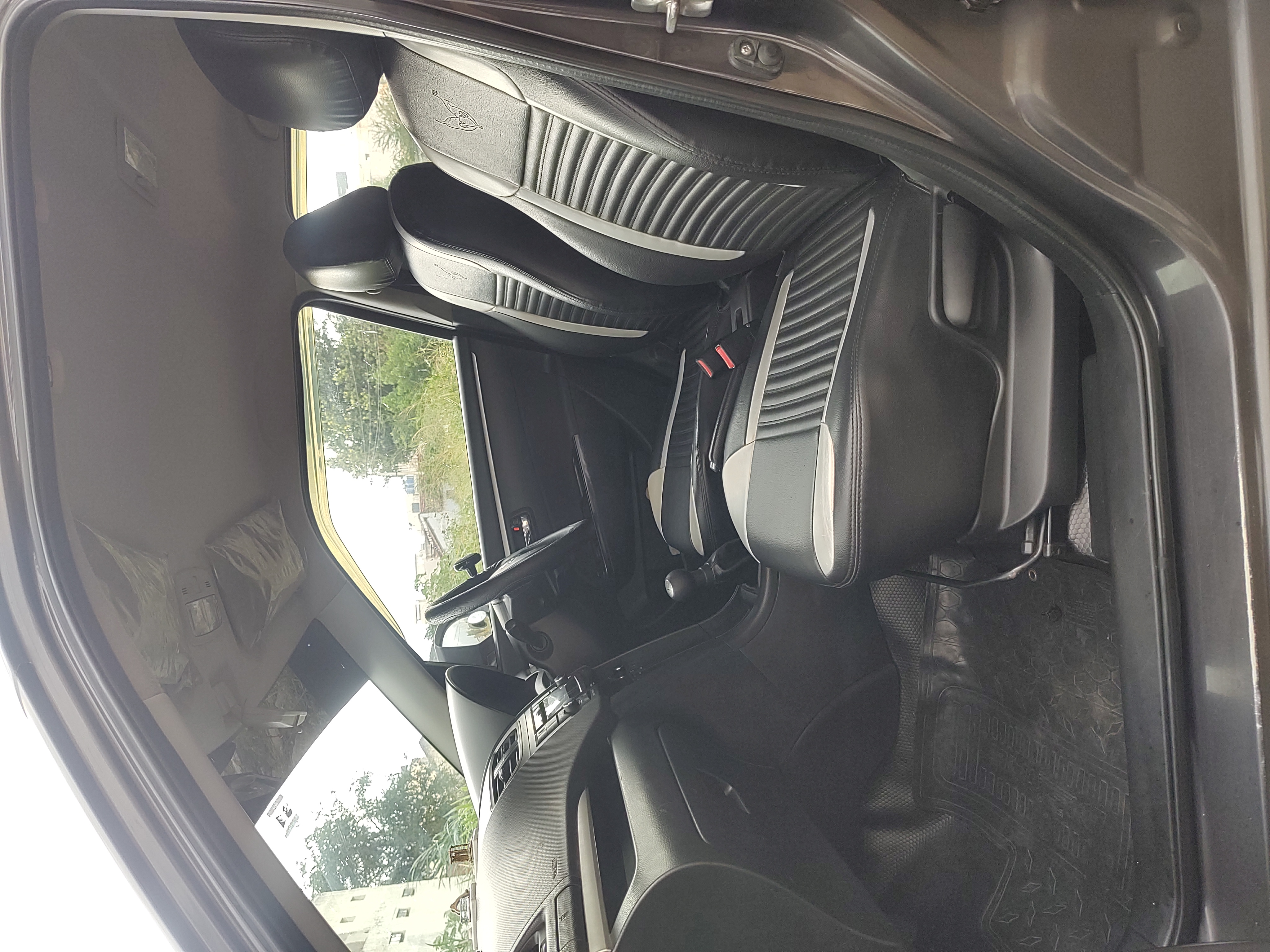 Maruti Suzuki Swift - Image 6