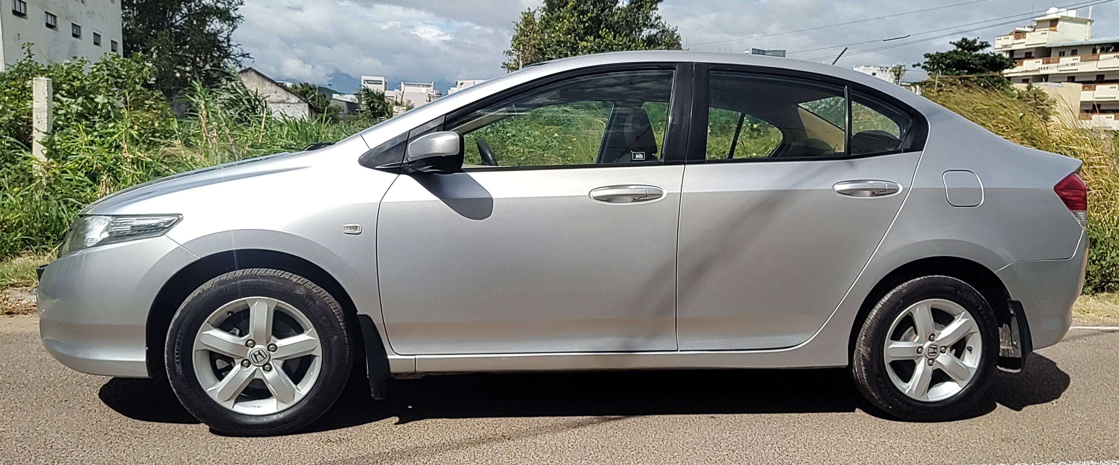 Honda City - Image 2