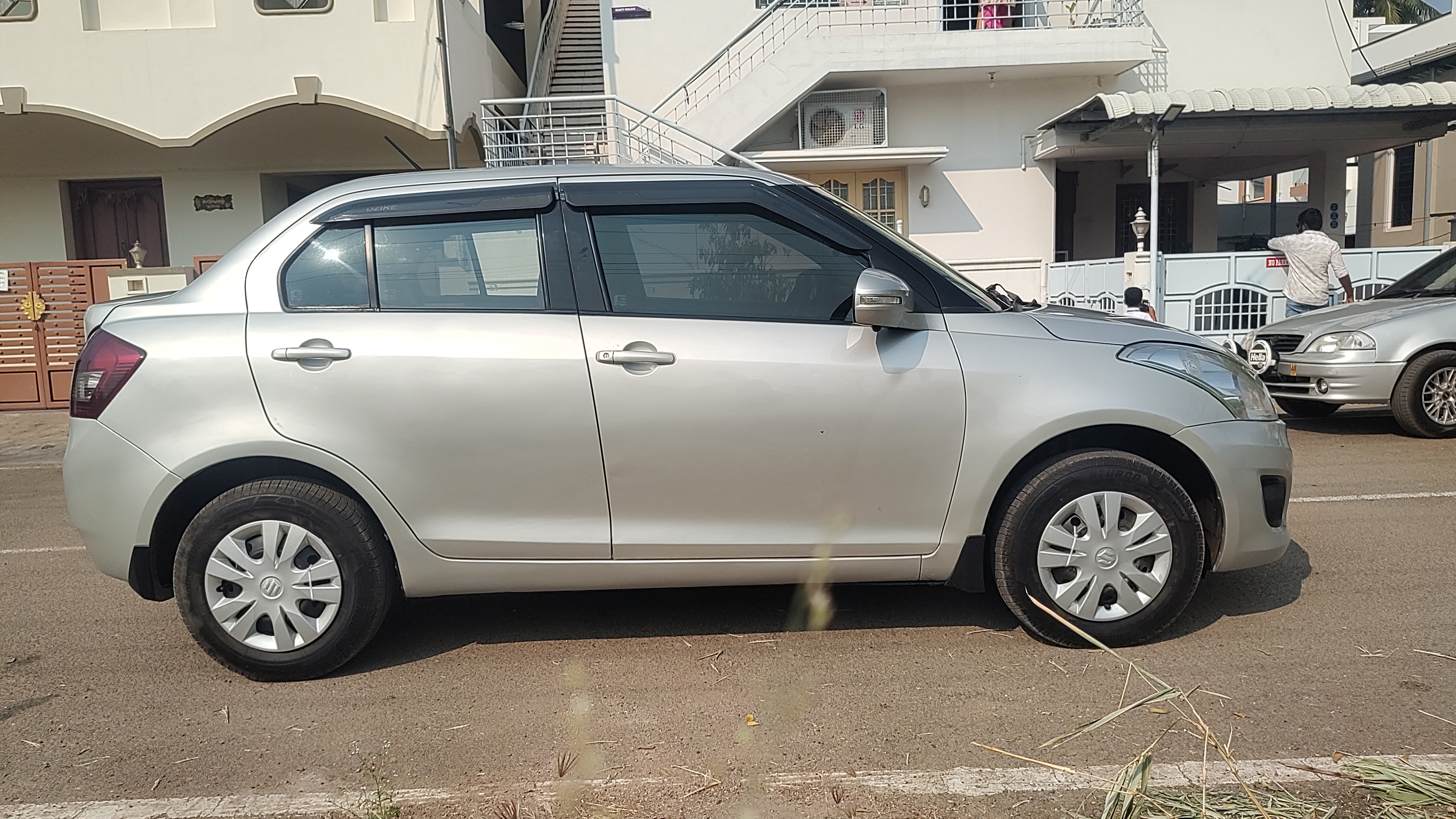 Maruti Suzuki Swift dzire