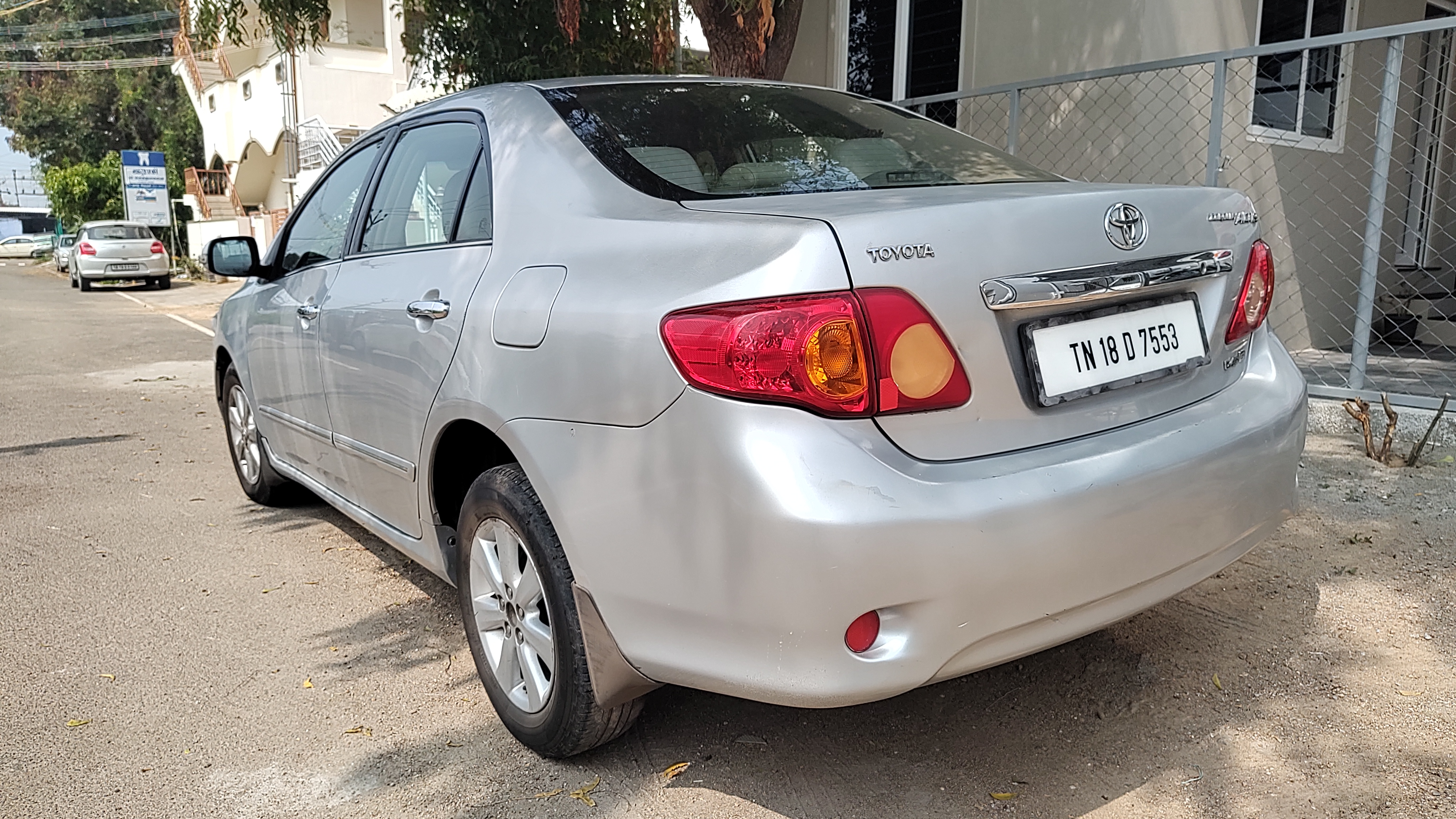 Toyota Corolla Altis - Image 2