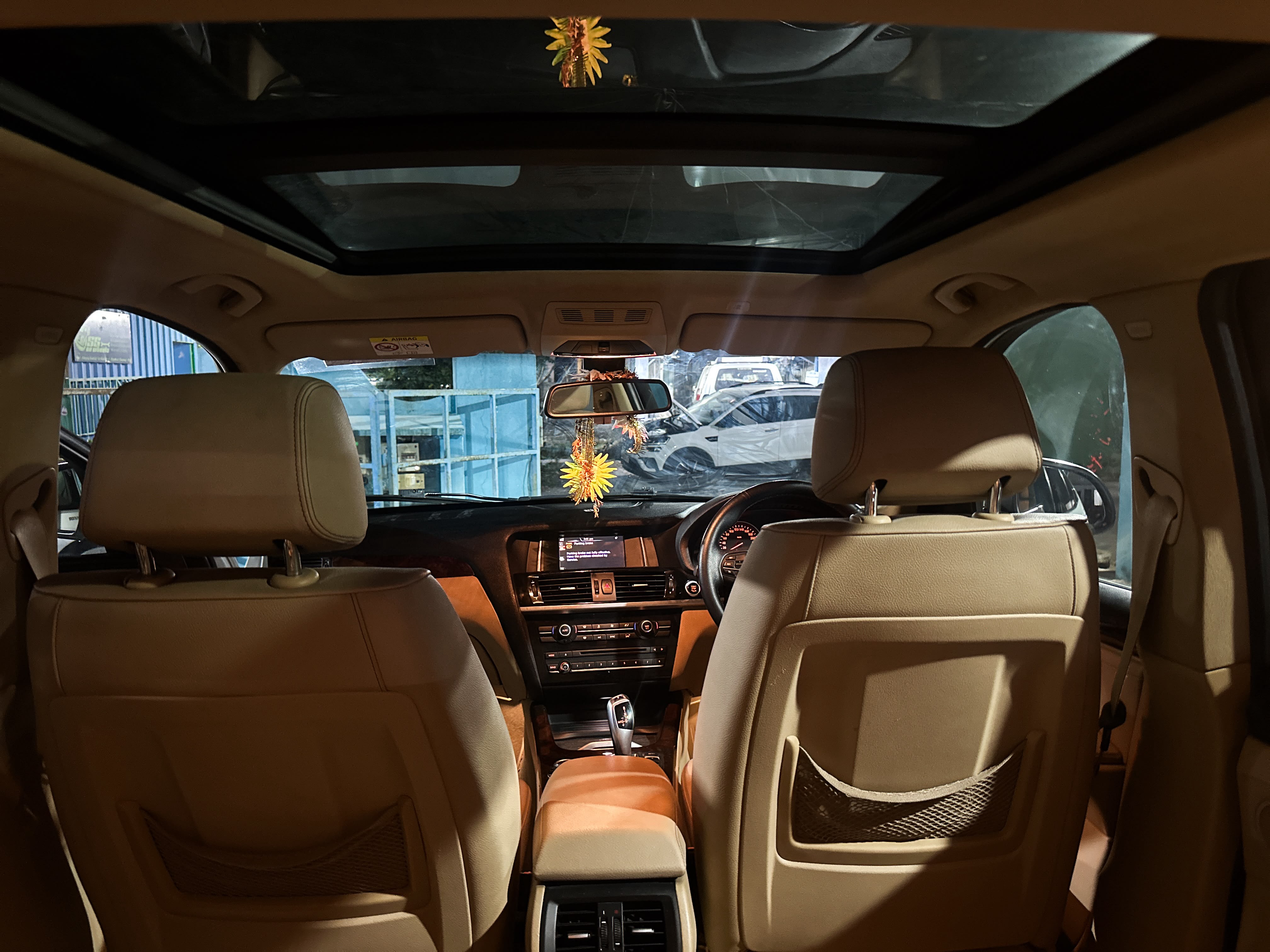 BMW X1 - Image 8