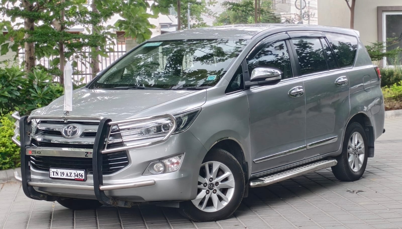 Toyota Innova Crysta - Image 4