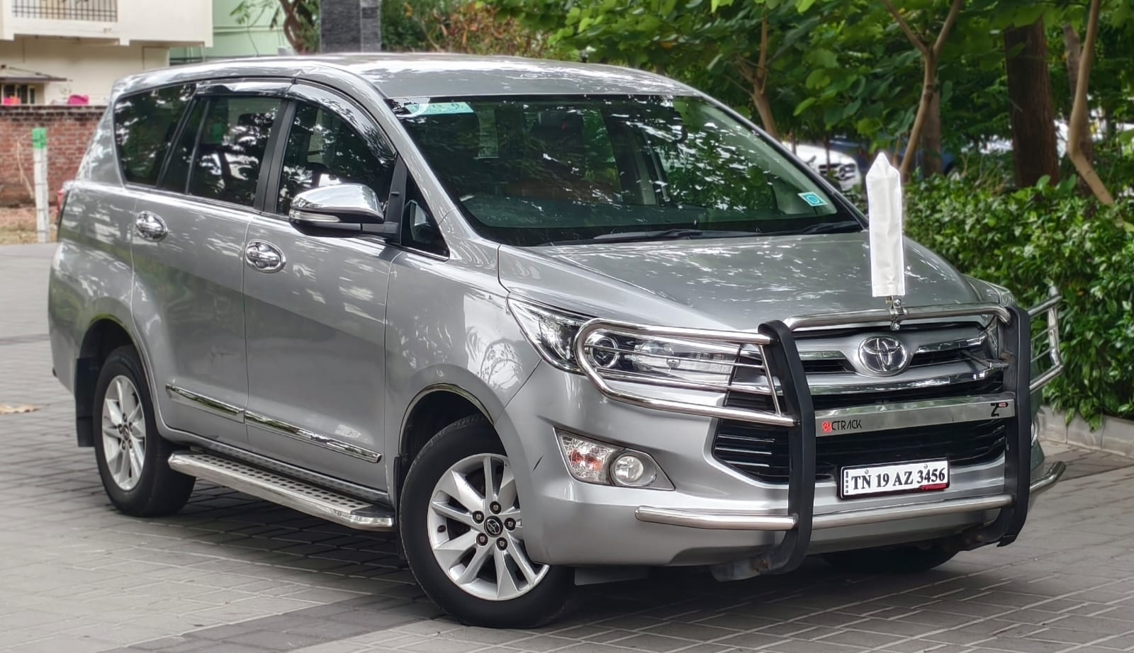 Toyota Innova Crysta - Image 3