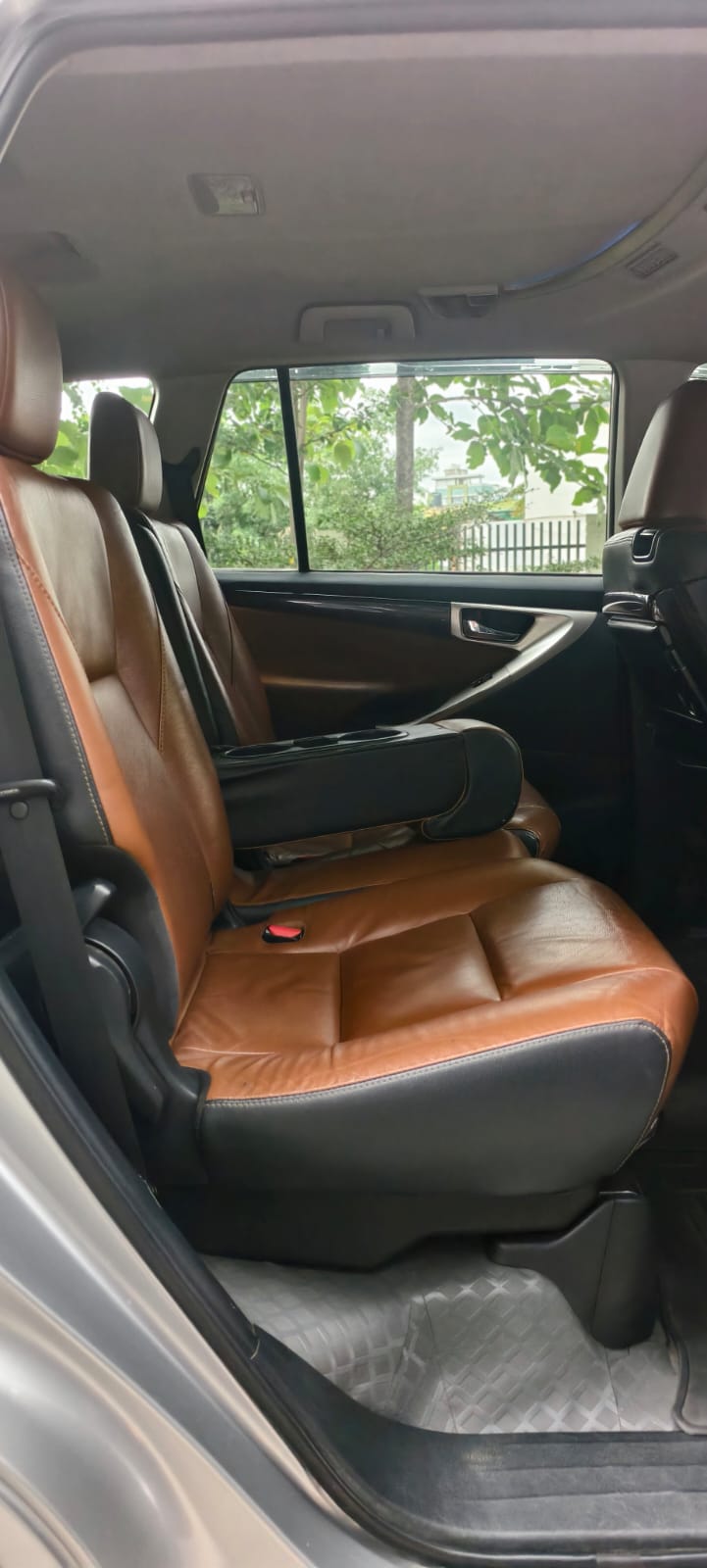 Toyota Innova Crysta - Image 7