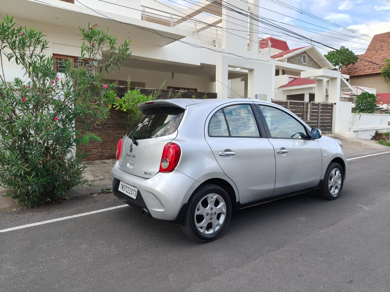 Renault Pulse - Image 9