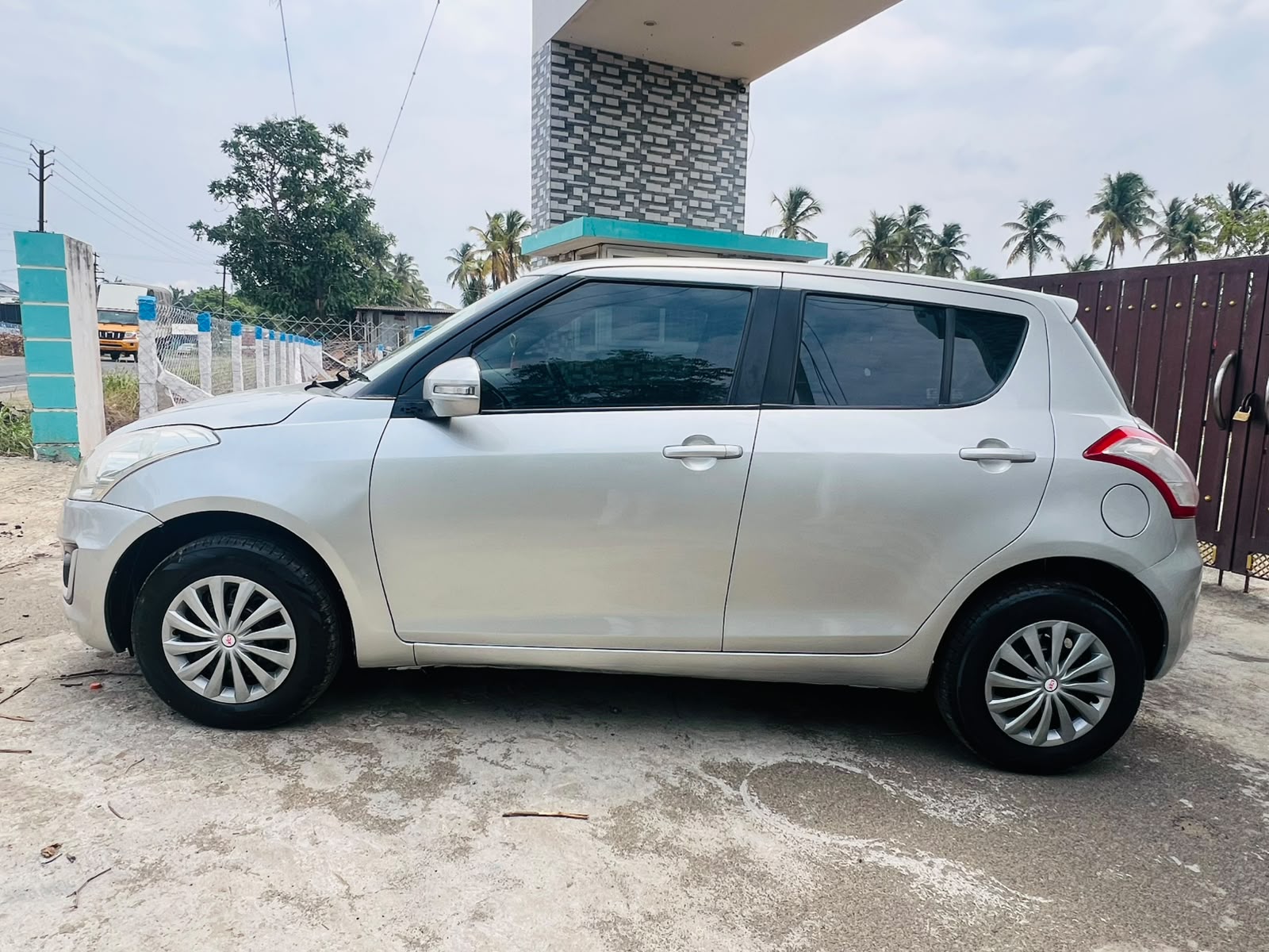 Maruti Suzuki Swift - Image 5