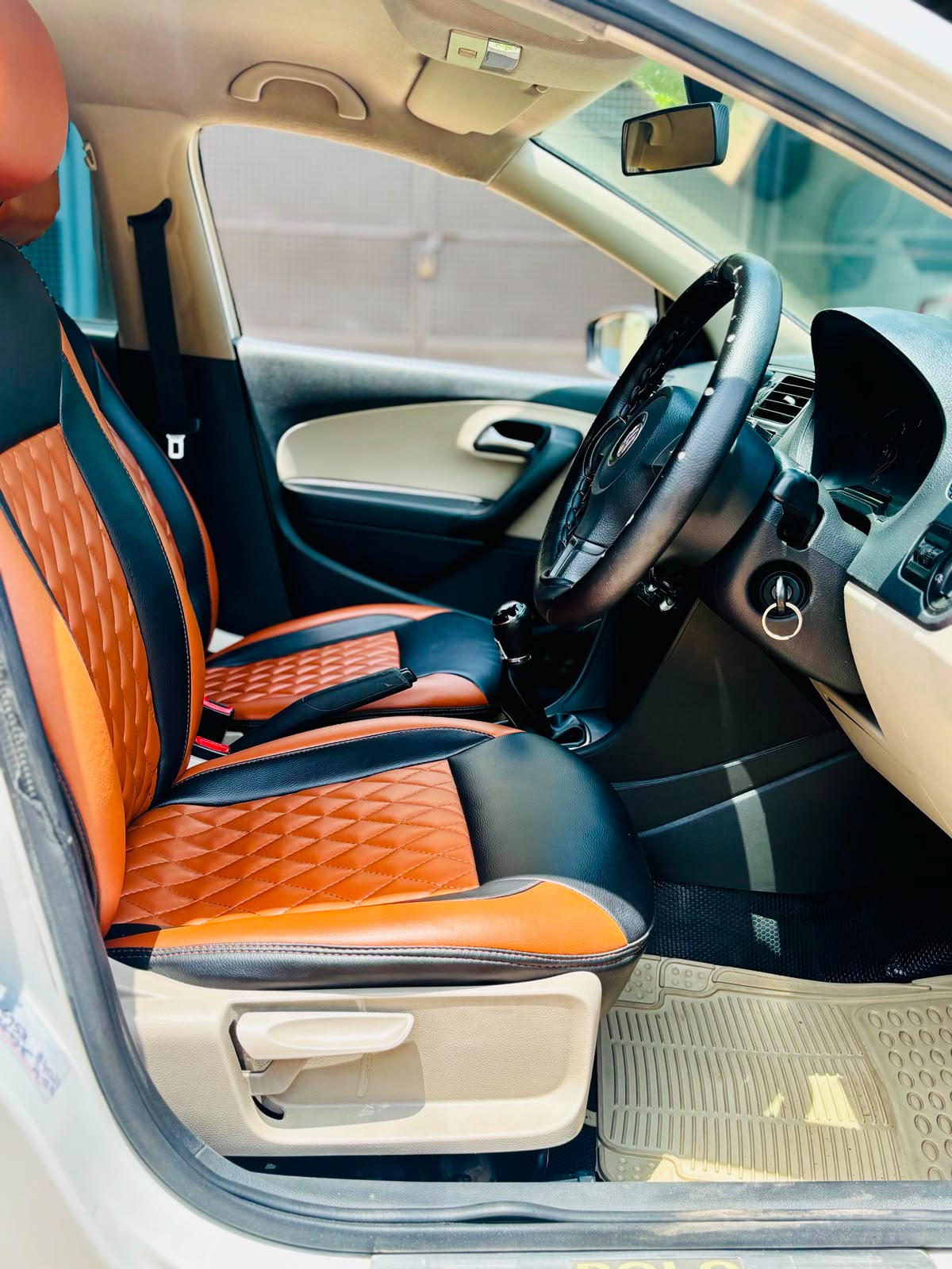 Volkswagen Polo - Image 7