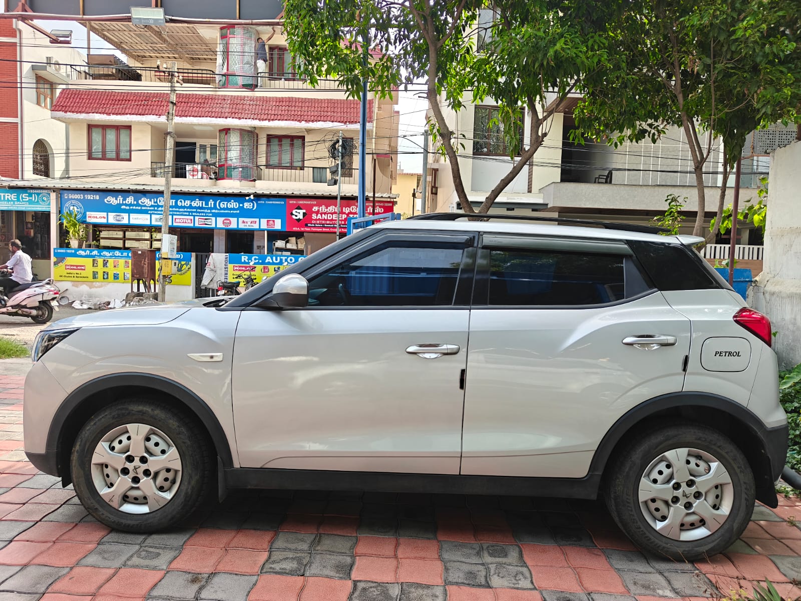 Mahindra XUV300 - Image 7
