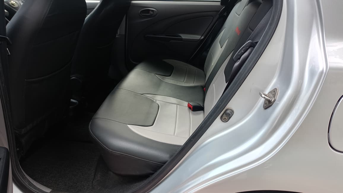 Toyota Etios Liva - Image 9