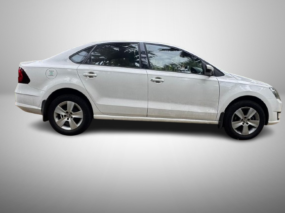 Skoda Rapid - Image 5