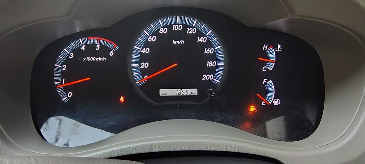 Toyota Innova - Image 3