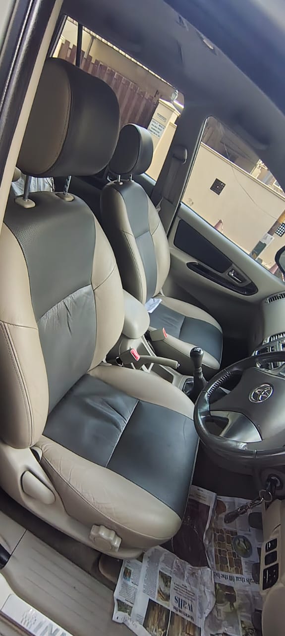 Toyota Innova - Image 6