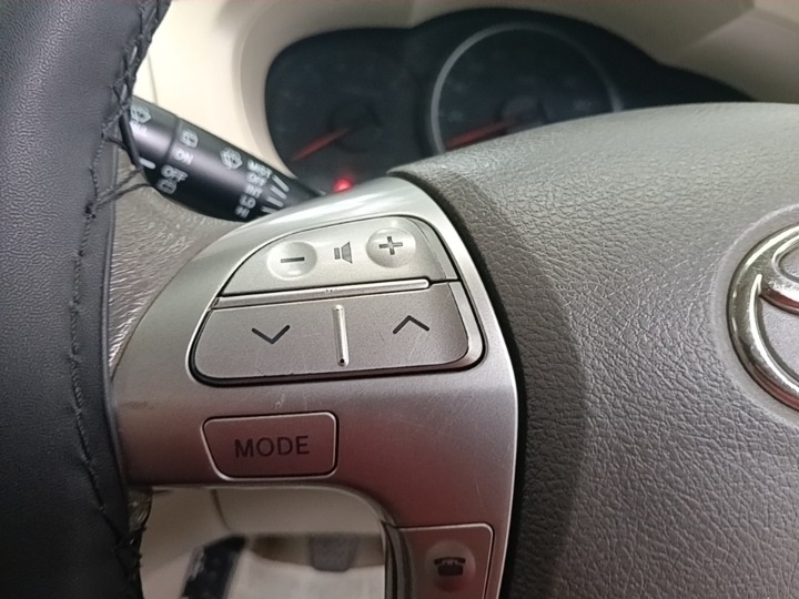 Toyota Innova - Image 5