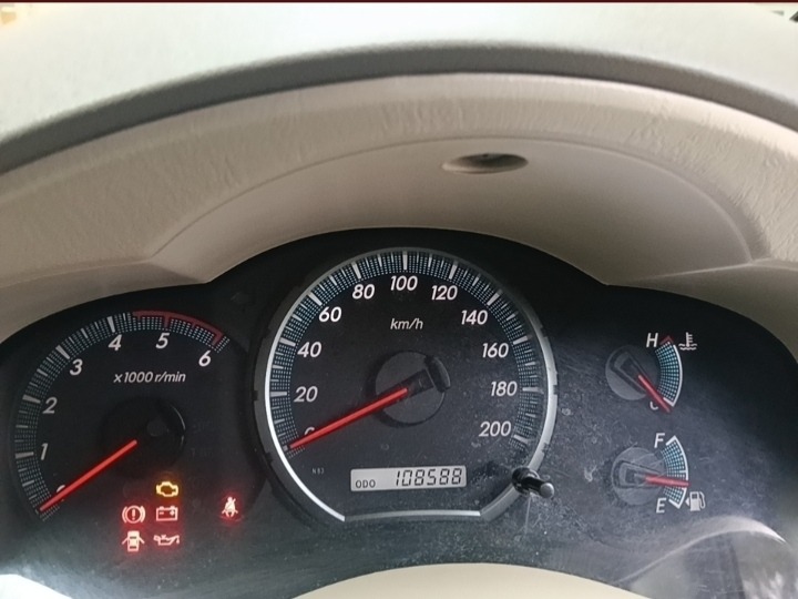 Toyota Innova - Image 6