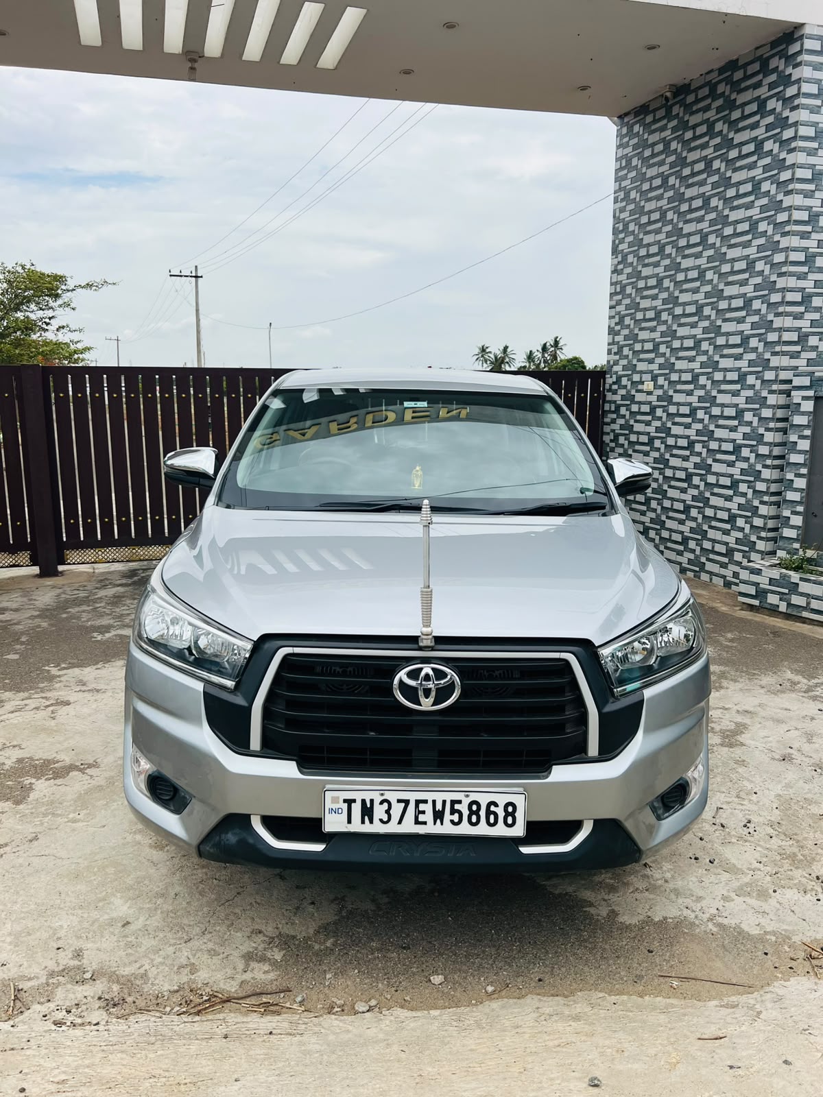 Toyota Innova Crysta