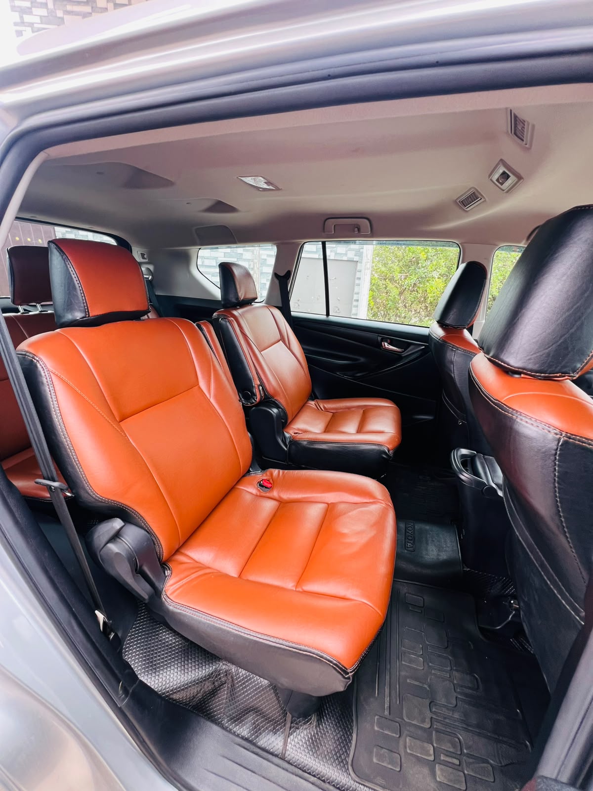 Toyota Innova Crysta - Image 5