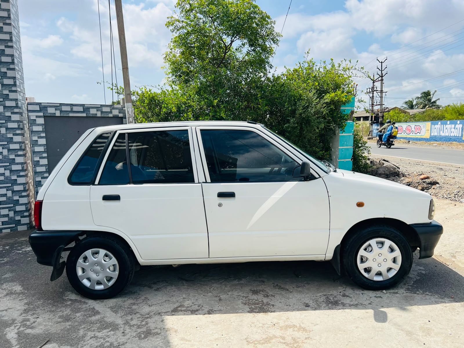 Maruti Suzuki 800 - Image 4