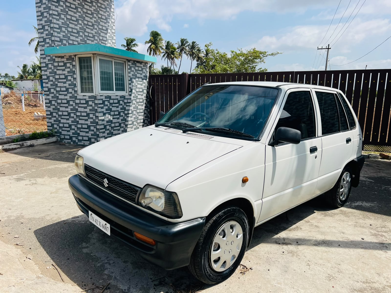 Maruti Suzuki 800 - Image 2