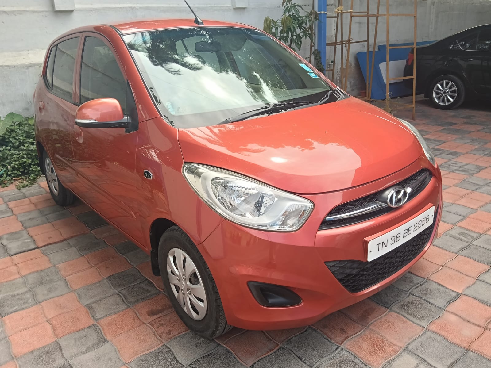 Hyundai i10 - Image 2