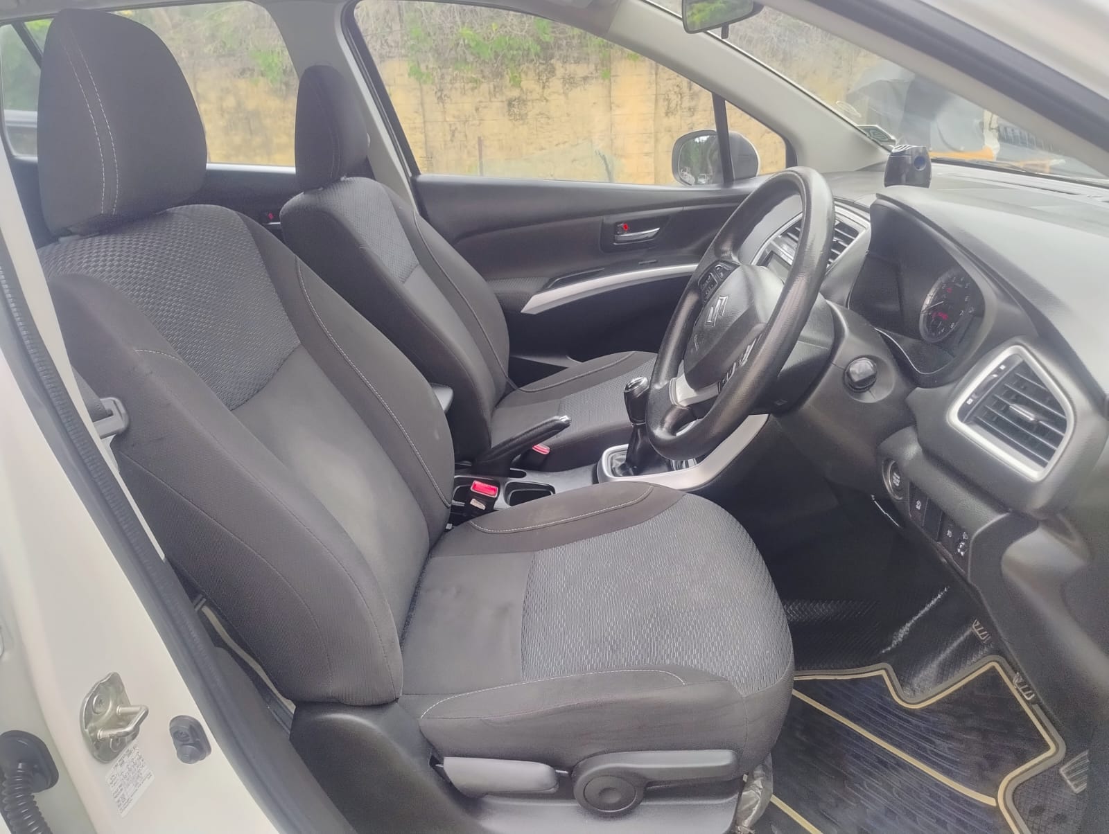 Maruti Suzuki S-Cross - Image 12