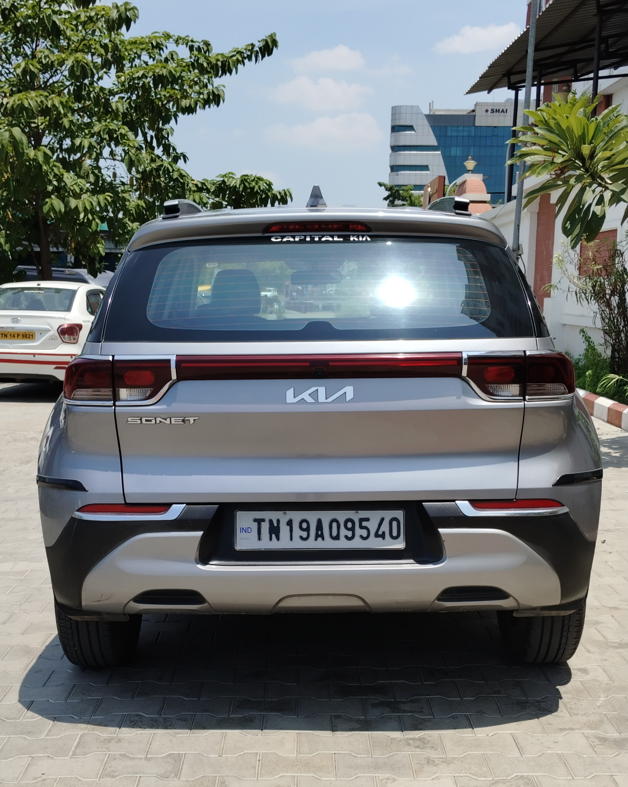 Kia Sonet - Image 2