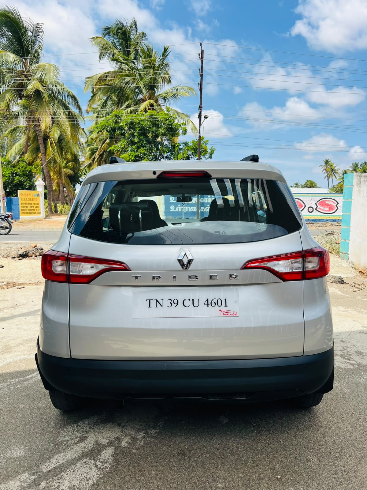 Renault Triber - Image 12