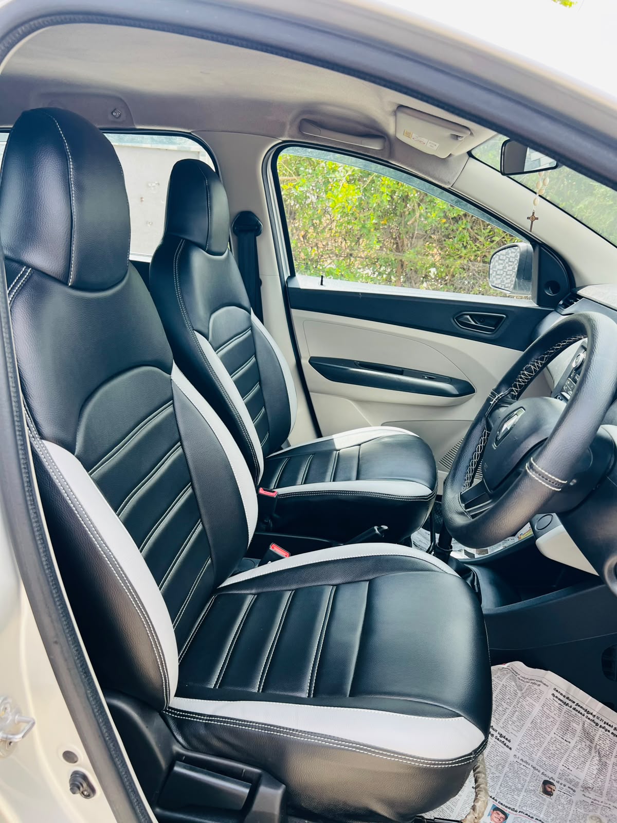 Renault Triber - Image 10