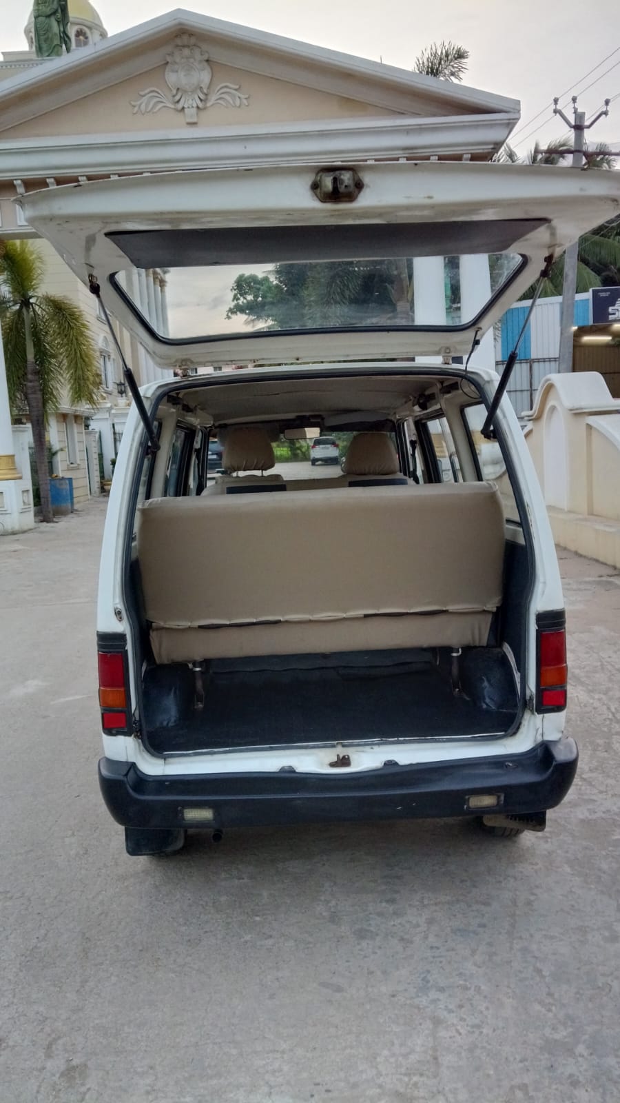 Maruti Suzuki Omni - Image 12