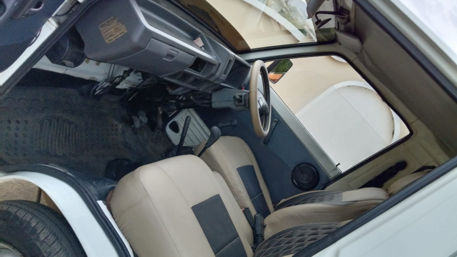 Maruti Suzuki Omni - Image 8