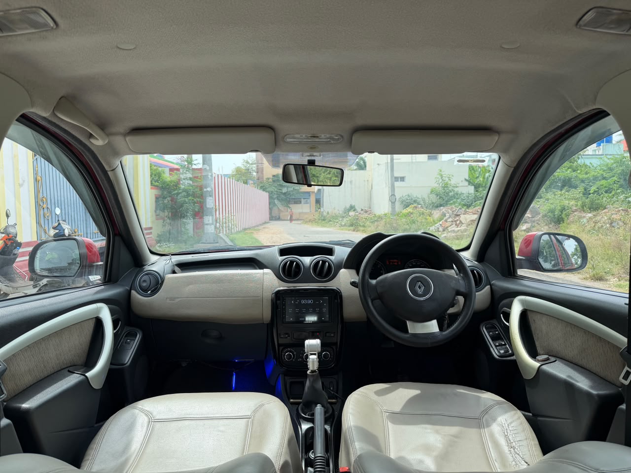 Renault Duster - Image 4