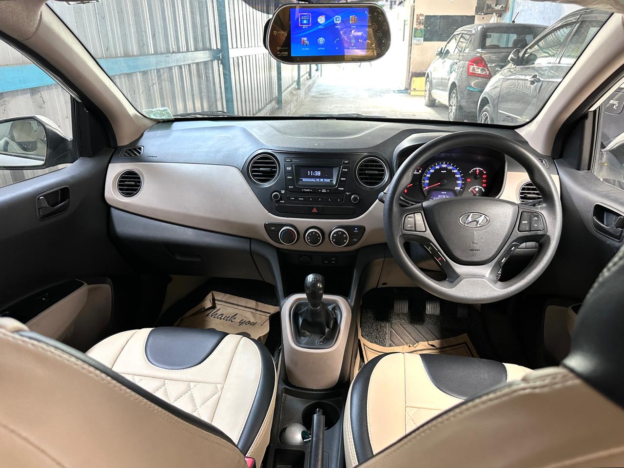 Hyundai Xcent - Image 5