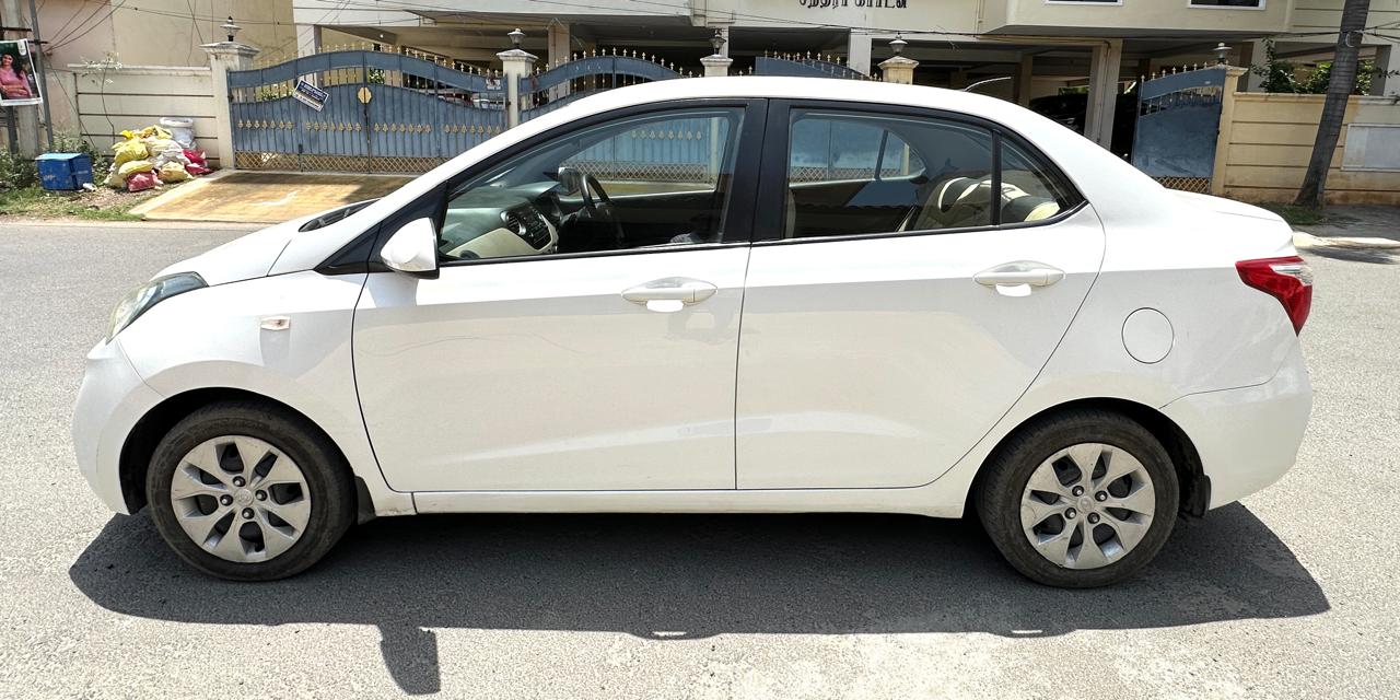 Hyundai Xcent - Image 11