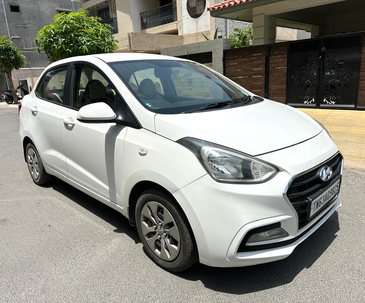 Hyundai Xcent - Image 7