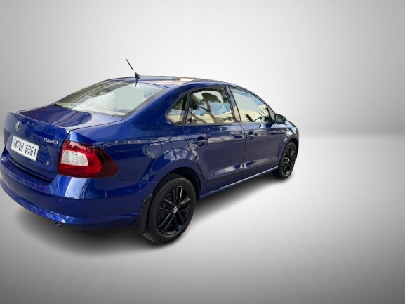 Skoda Rapid - Image 6