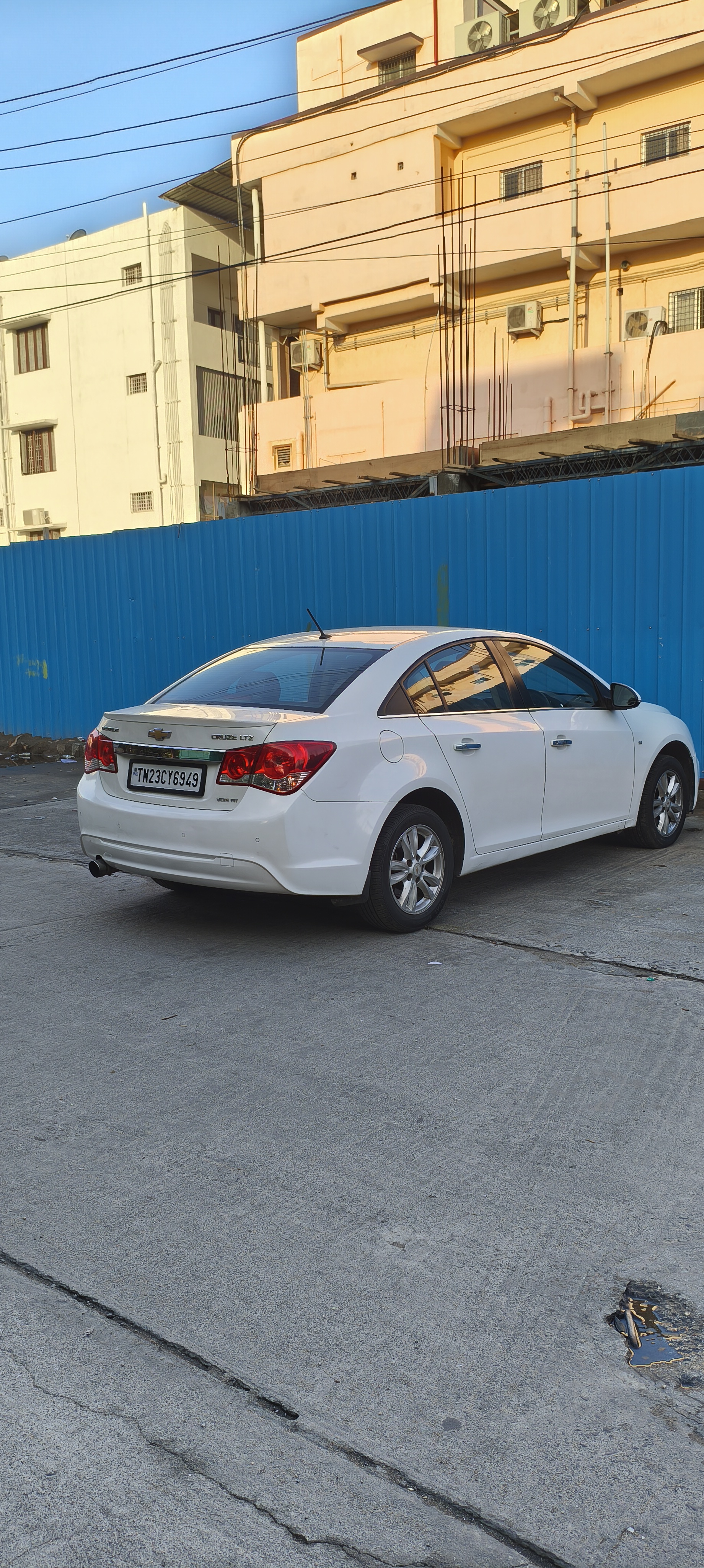Chevrolet Cruze - Image 6