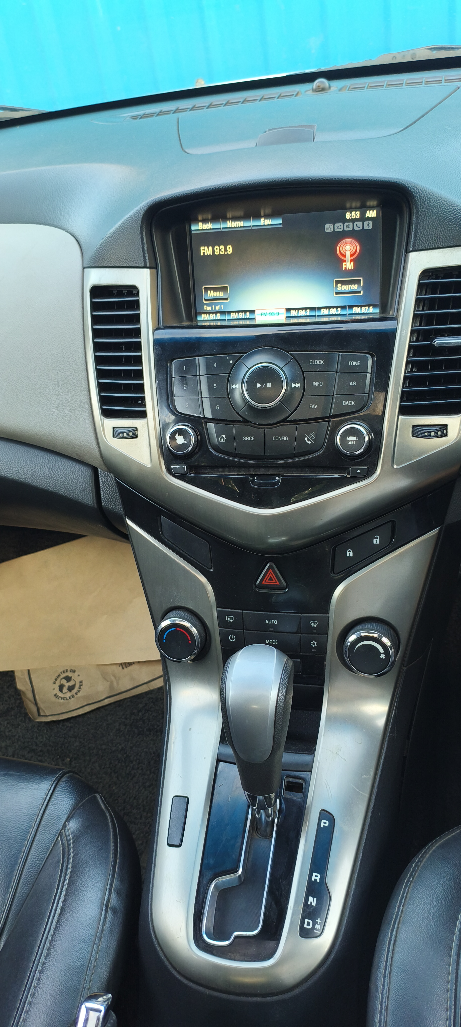Chevrolet Cruze - Image 11