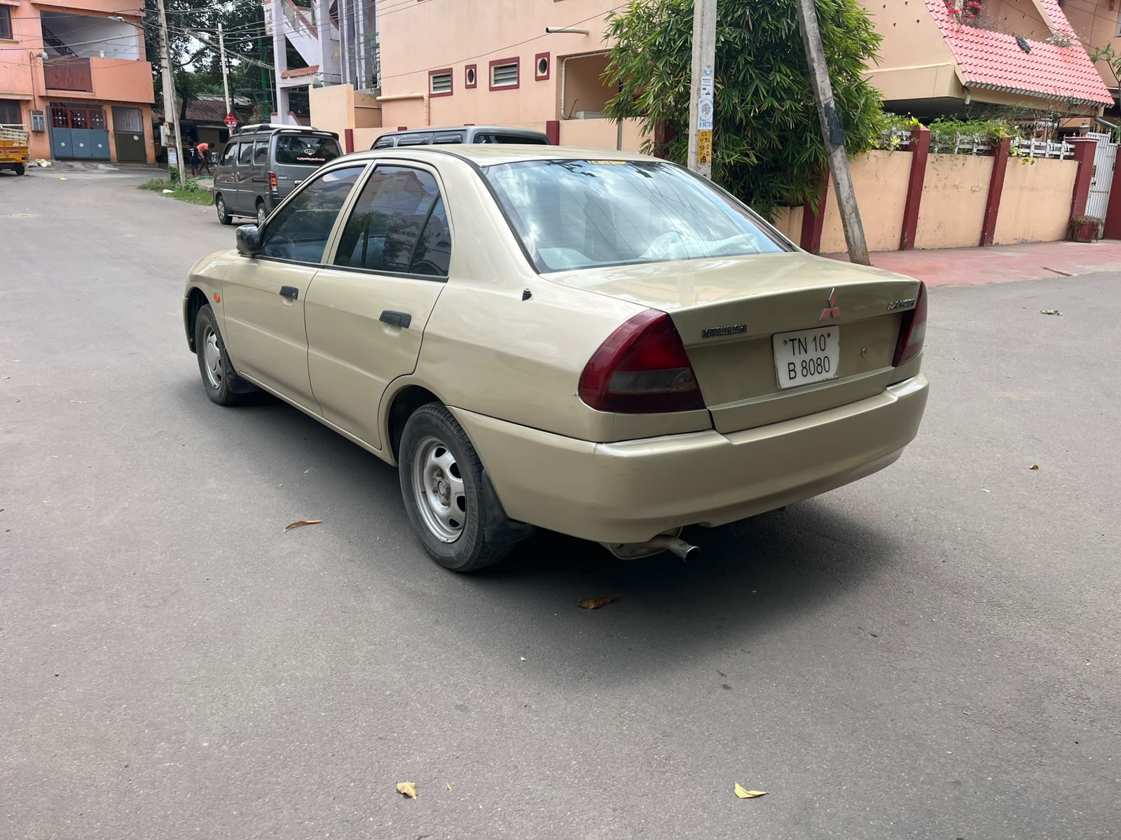Mitsubishi Lancer - Image 5