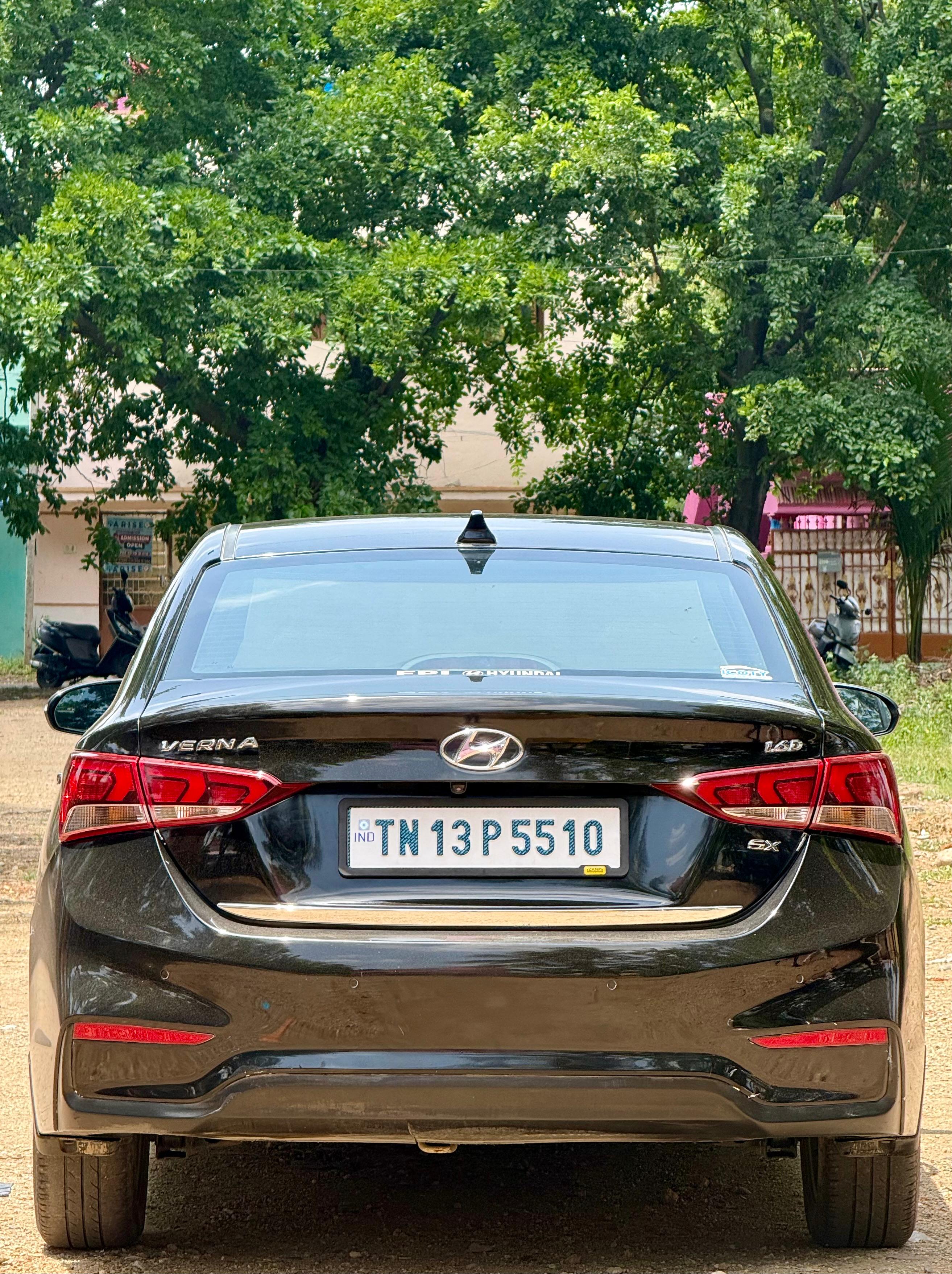 Hyundai Verna - Image 2