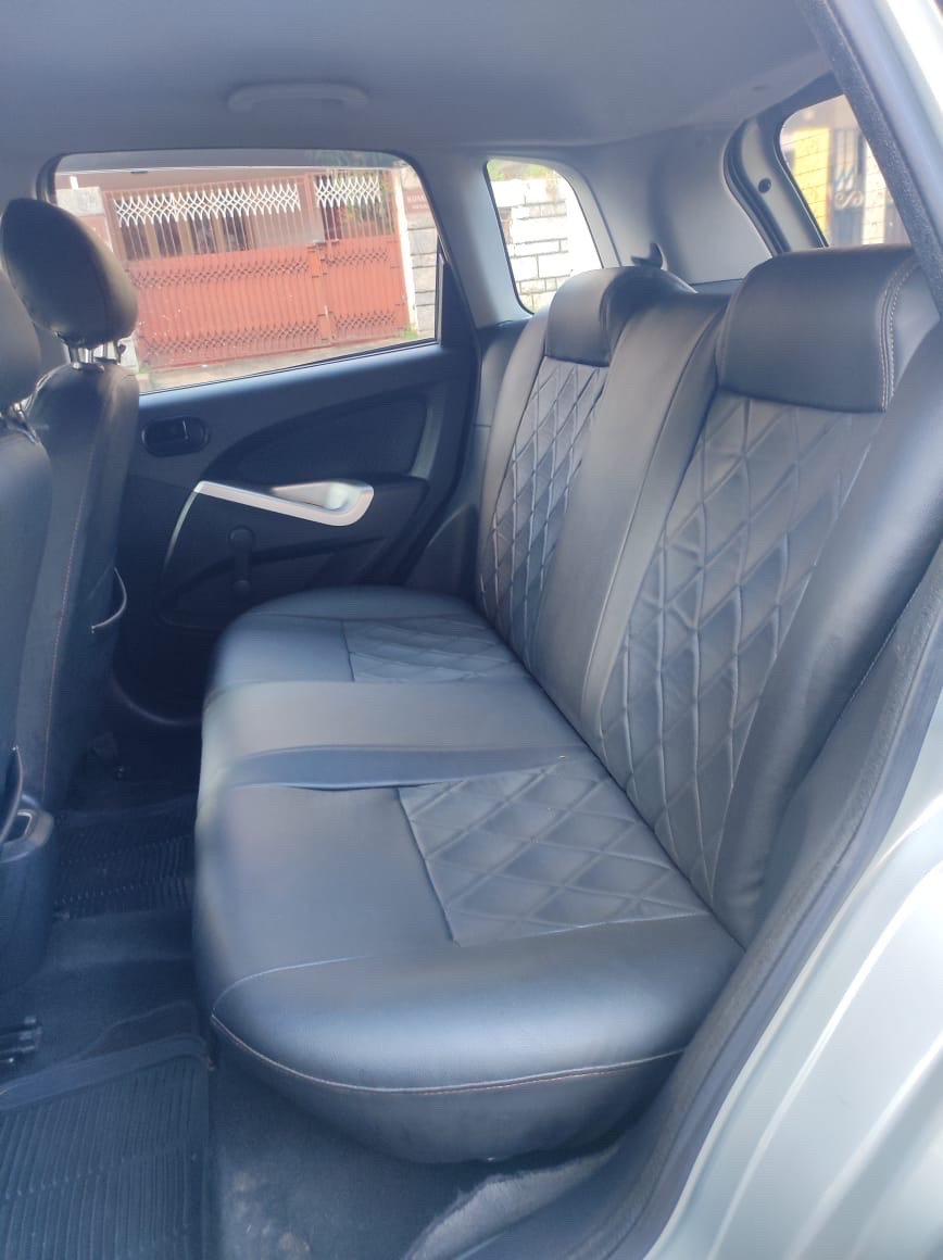 Ford Figo - Image 9