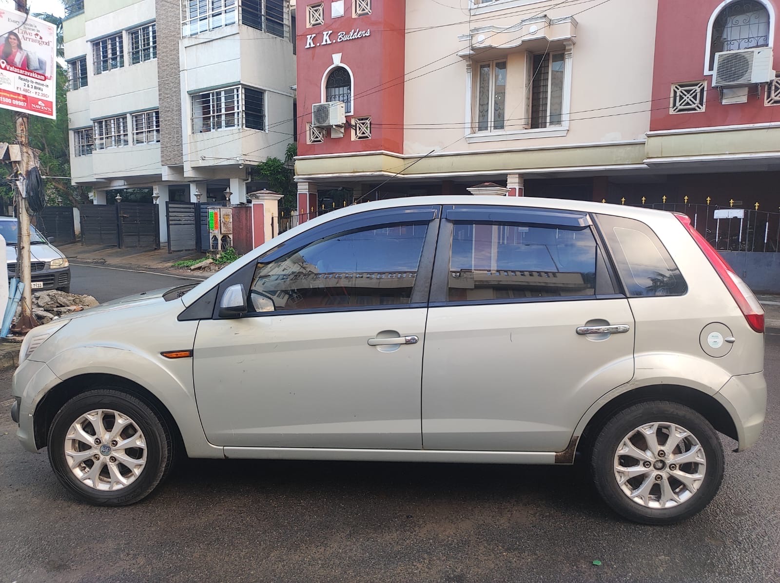 Ford Figo - Image 5