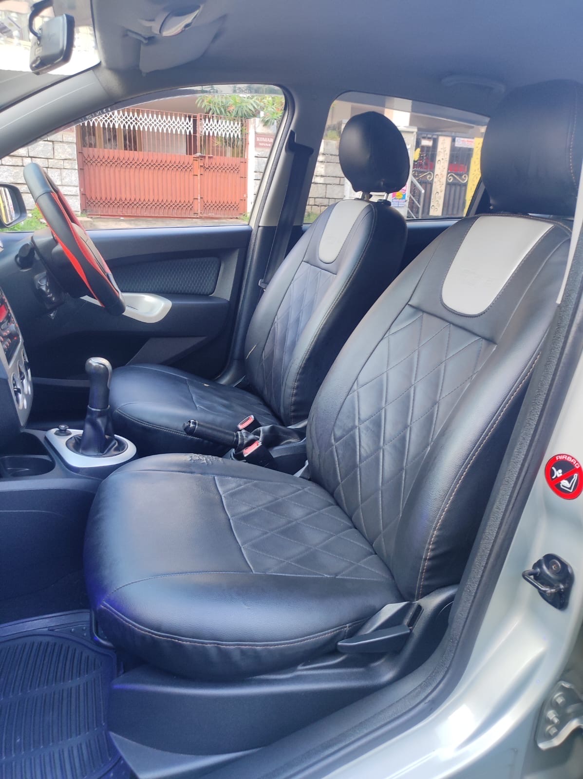 Ford Figo - Image 10