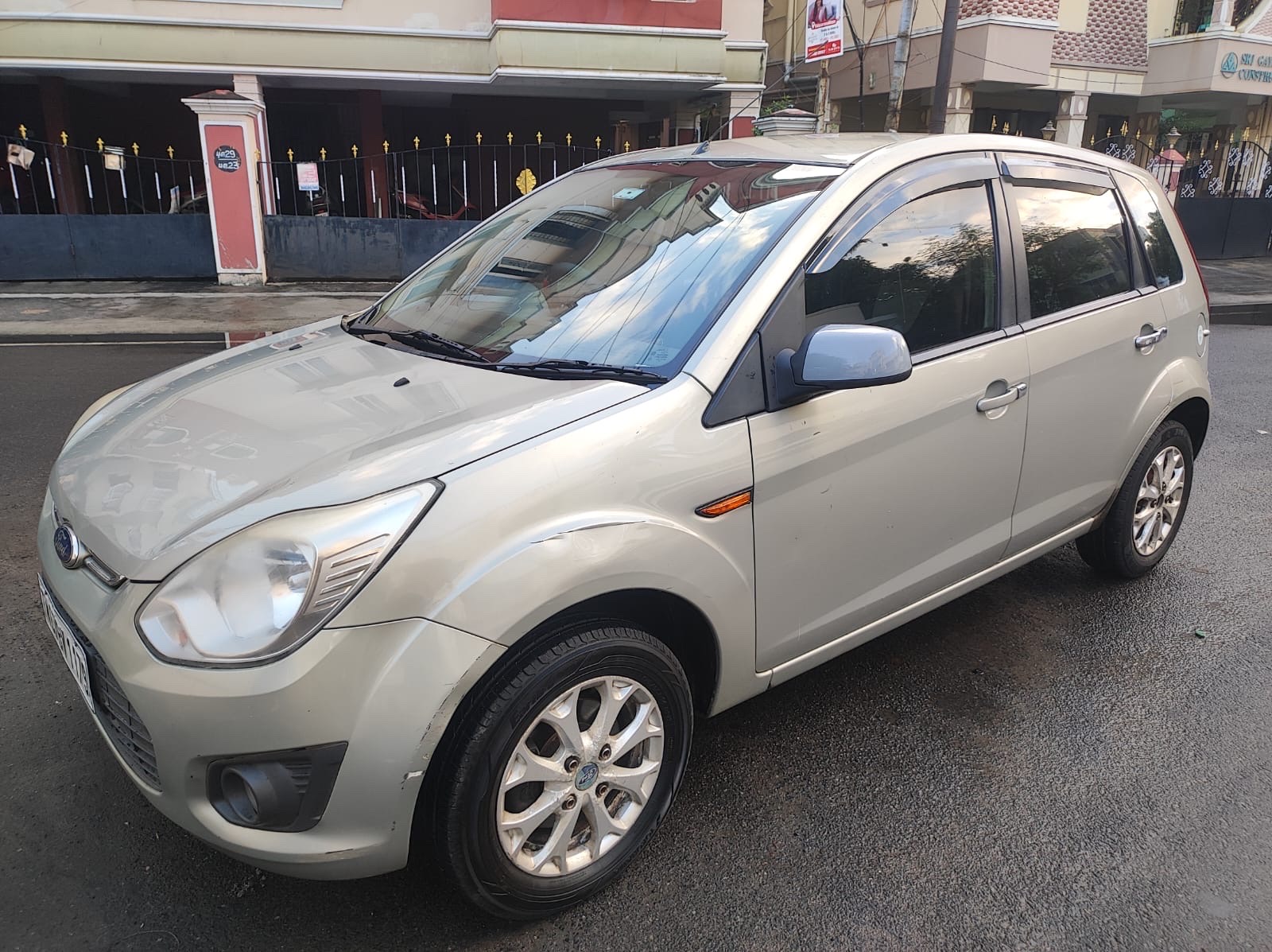 Ford Figo - Image 7
